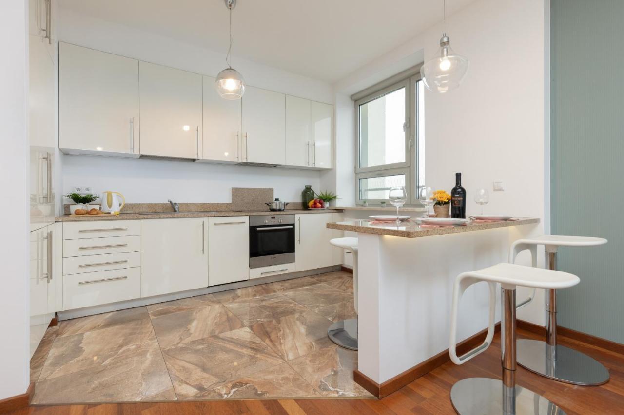 Warsaw Slominskiego Apartment By Noclegi Renters Luaran gambar